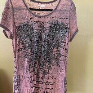 Maurices Pink Graphic Short Sleeve Tee